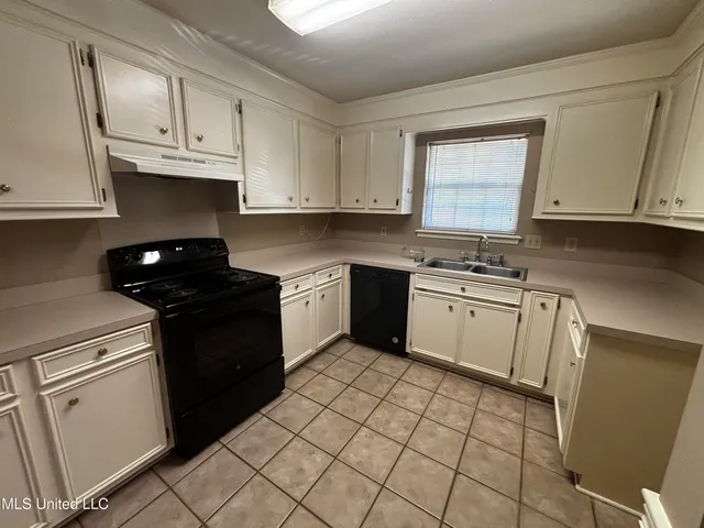 $2,250 | 196 Cobblestone Drive, Madison, MS 39110