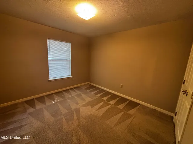 $2,250 | 196 Cobblestone Drive, Madison, MS 39110