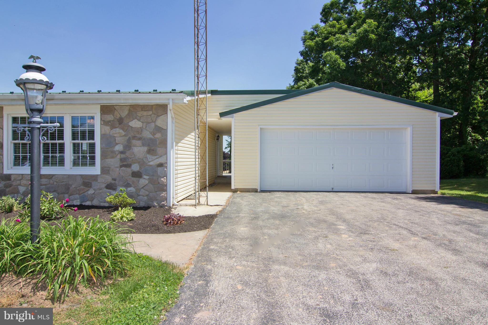 90 Pinetown Road Hanover, PA 17331 - Photo 22 of 25 Exterior (Front)