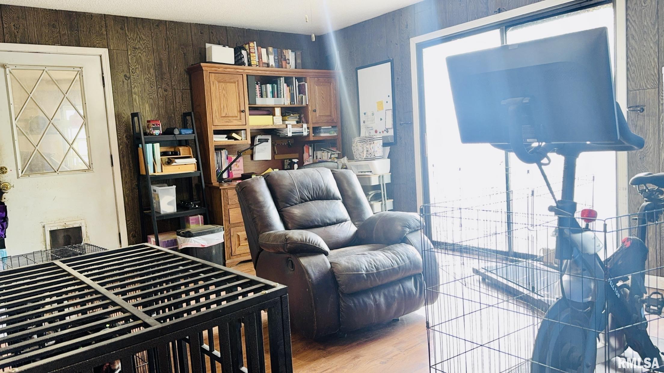 208 North Brown Street Benton, IL 62812 - Photo 11 of 19