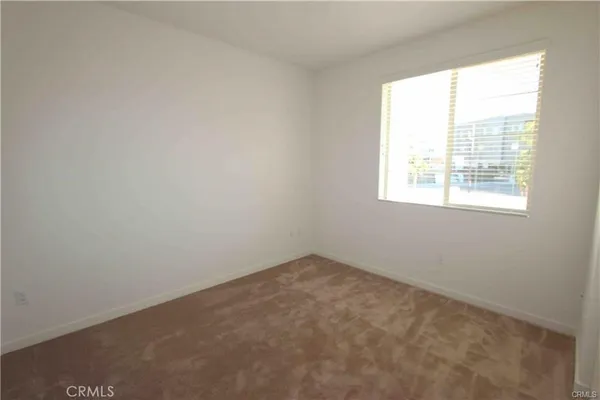 $4,700 | 180 Harringay, Irvine, CA 92618