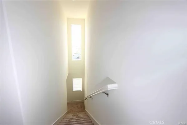 $4,700 | 180 Harringay, Irvine, CA 92618