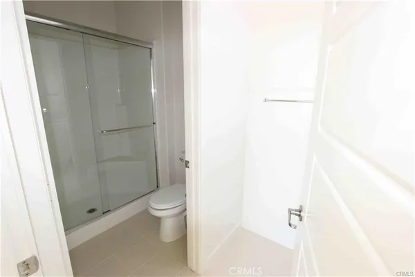 $4,700 | 180 Harringay, Irvine, CA 92618
