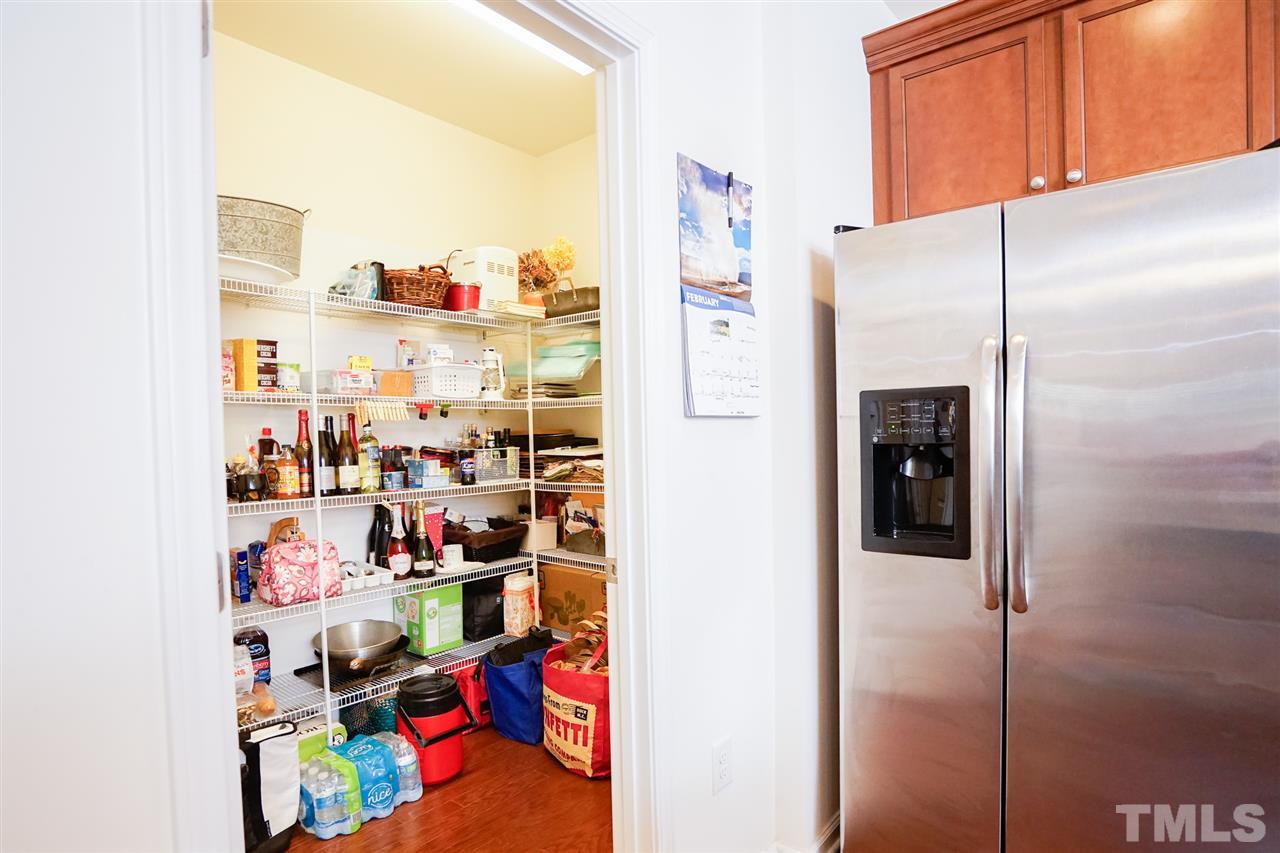 Huge pantry to storage kitchen appliances and groceries.