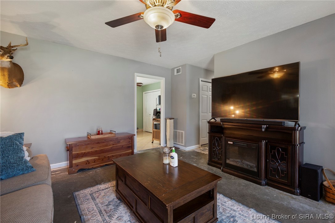 100 Hodge Street Charlestown, IN 47111 - Photo 11 of 29