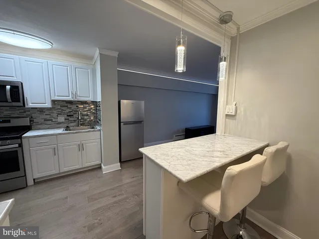 $109,000 | 7900 Old York Road, Unit 308B, Elkins Park, PA 19027