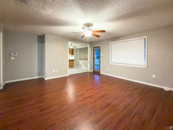 $1,700 | 16124 Batavia Avenue, Baton Rouge, LA 70817