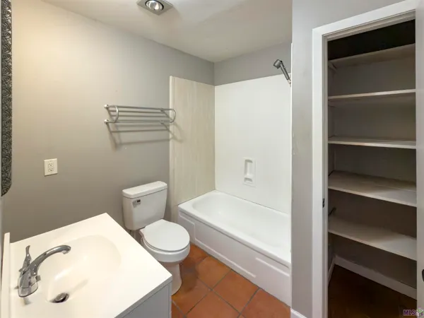 $1,700 | 16124 Batavia Avenue, Baton Rouge, LA 70817