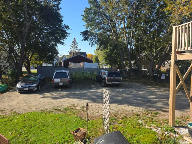 $450,000 | 12 Gay Street, Rockland, ME 04841