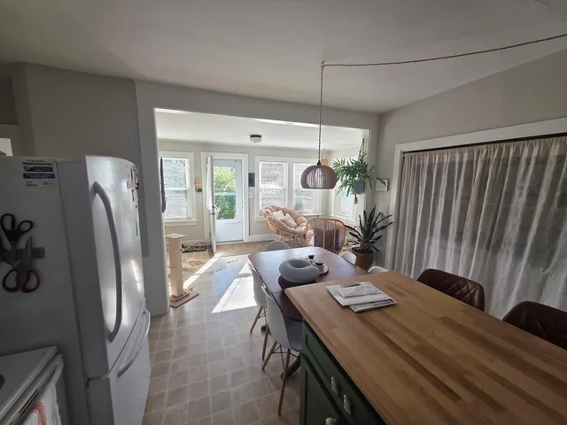 $450,000 | 12 Gay Street, Rockland, ME 04841