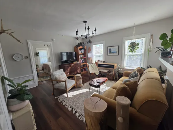 $450,000 | 12 Gay Street, Rockland, ME 04841