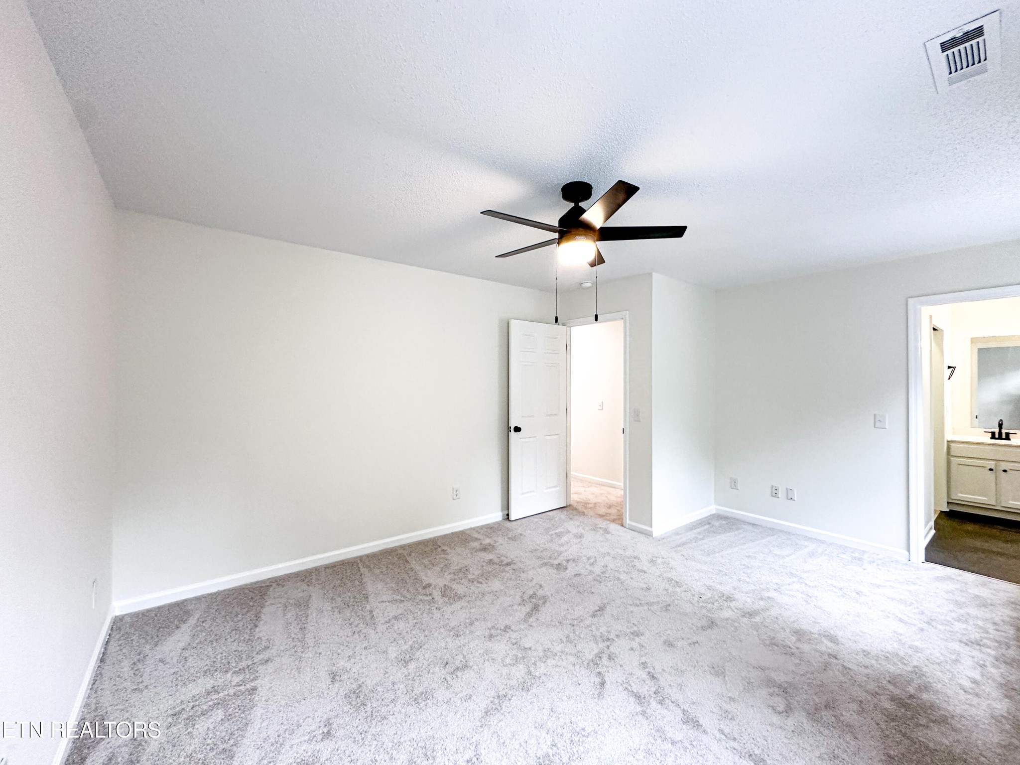 4176 Webb Road Chattanooga, TN 37416 - Photo 15 of 24 Gallery Image 15
