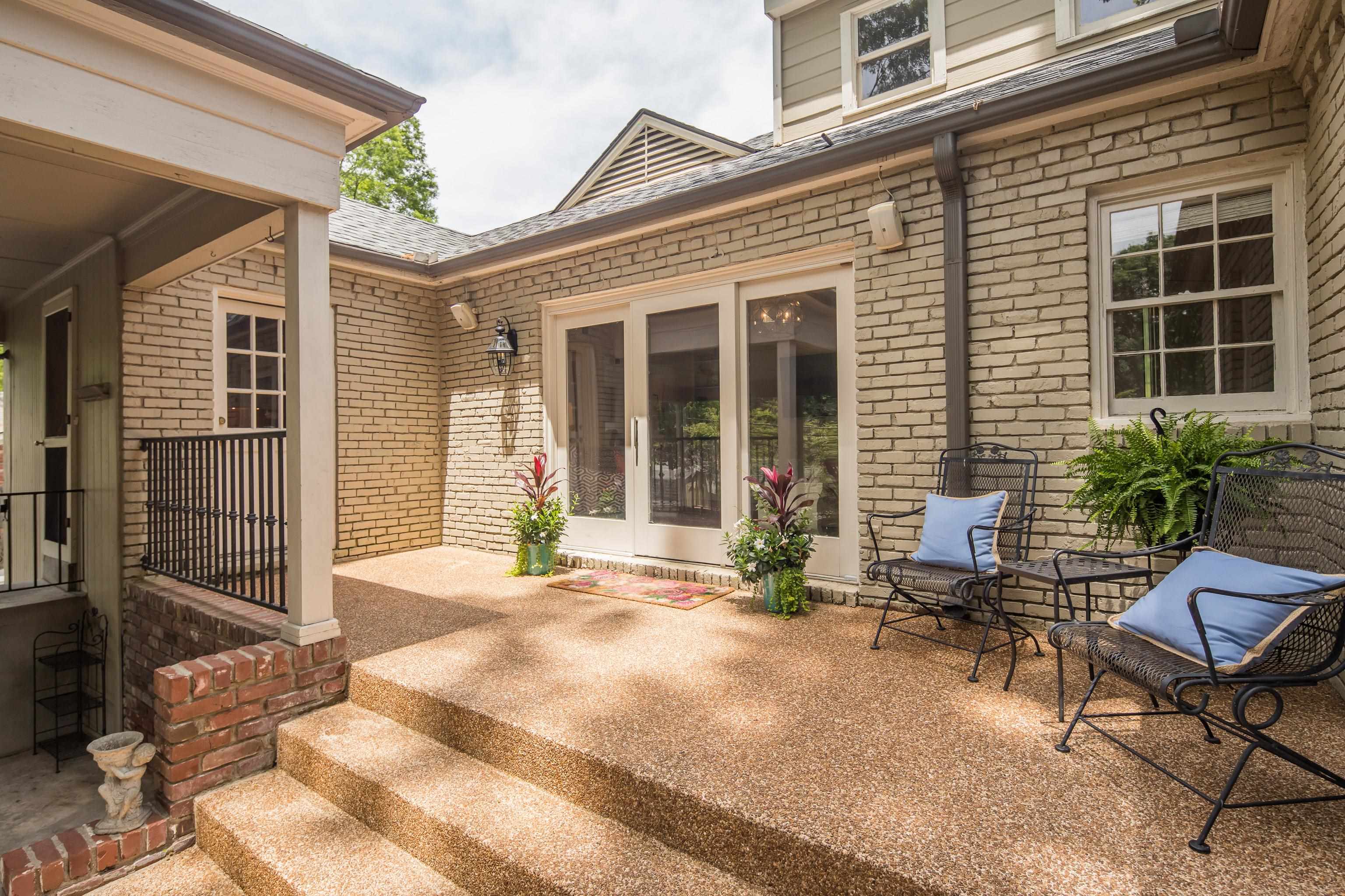 5371 South Angela Road Memphis, TN 38120 - Photo 22 of 25 a view of a house with backyard and sitting area