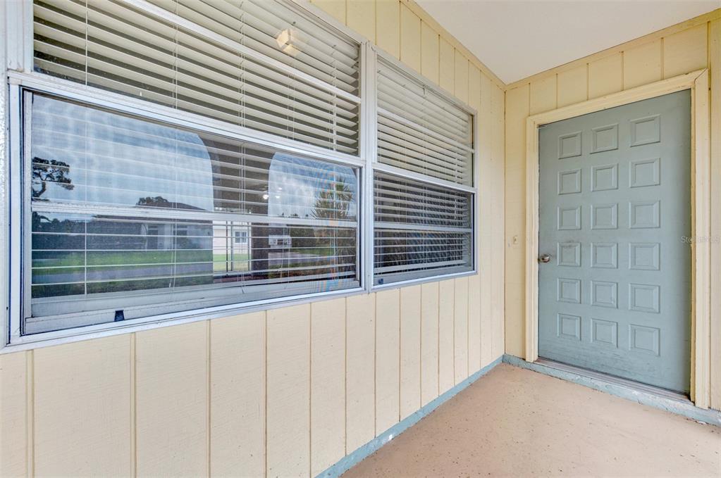 256 Periwinkle Road Venice, FL 34293 - Photo 5 of 33