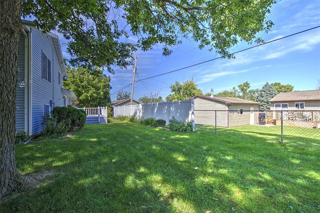 2504 South Nantucket Drive Decatur, IL 62521 - Photo 25 of 26