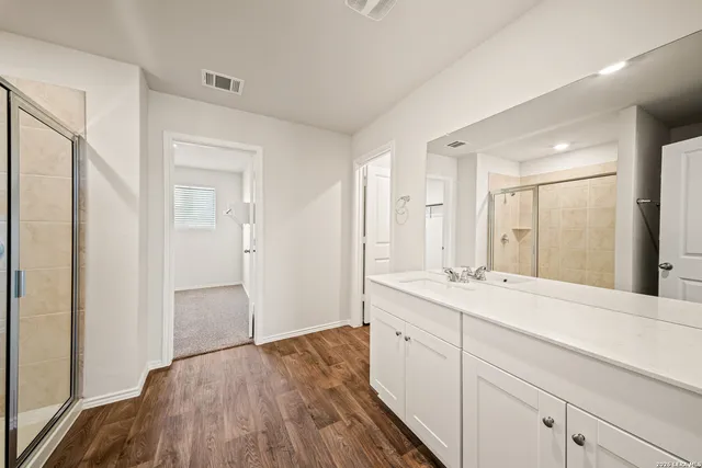 $2,150 | 5830 Cosmic Crisp, San Antonio, TX 78252