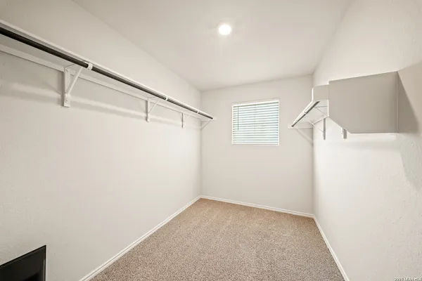 $2,000 | 5830 Cosmic Crisp, San Antonio, TX 78252