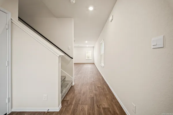 $2,000 | 5830 Cosmic Crisp, San Antonio, TX 78252