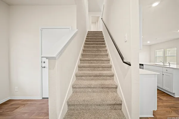 $2,000 | 5830 Cosmic Crisp, San Antonio, TX 78252