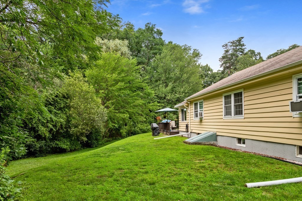 8 Spring Lane Saugus, MA 01906 - Photo 37 of 39 Gallery Image 37
