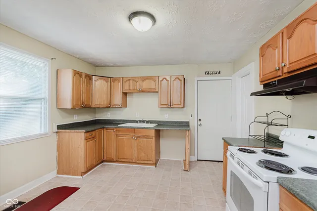 $197,500 | 415 West 39th Street, Indianapolis, IN 46208