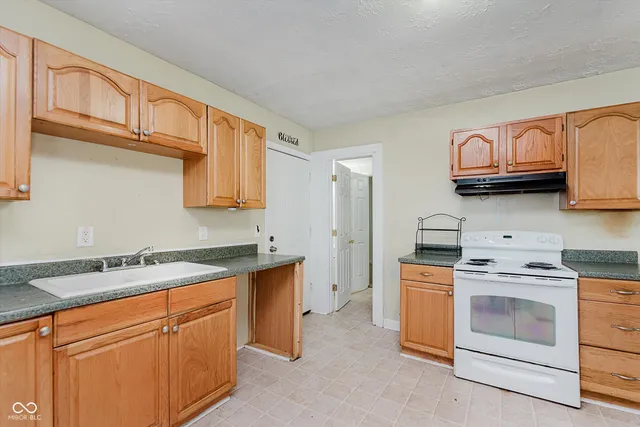 $197,500 | 415 West 39th Street, Indianapolis, IN 46208