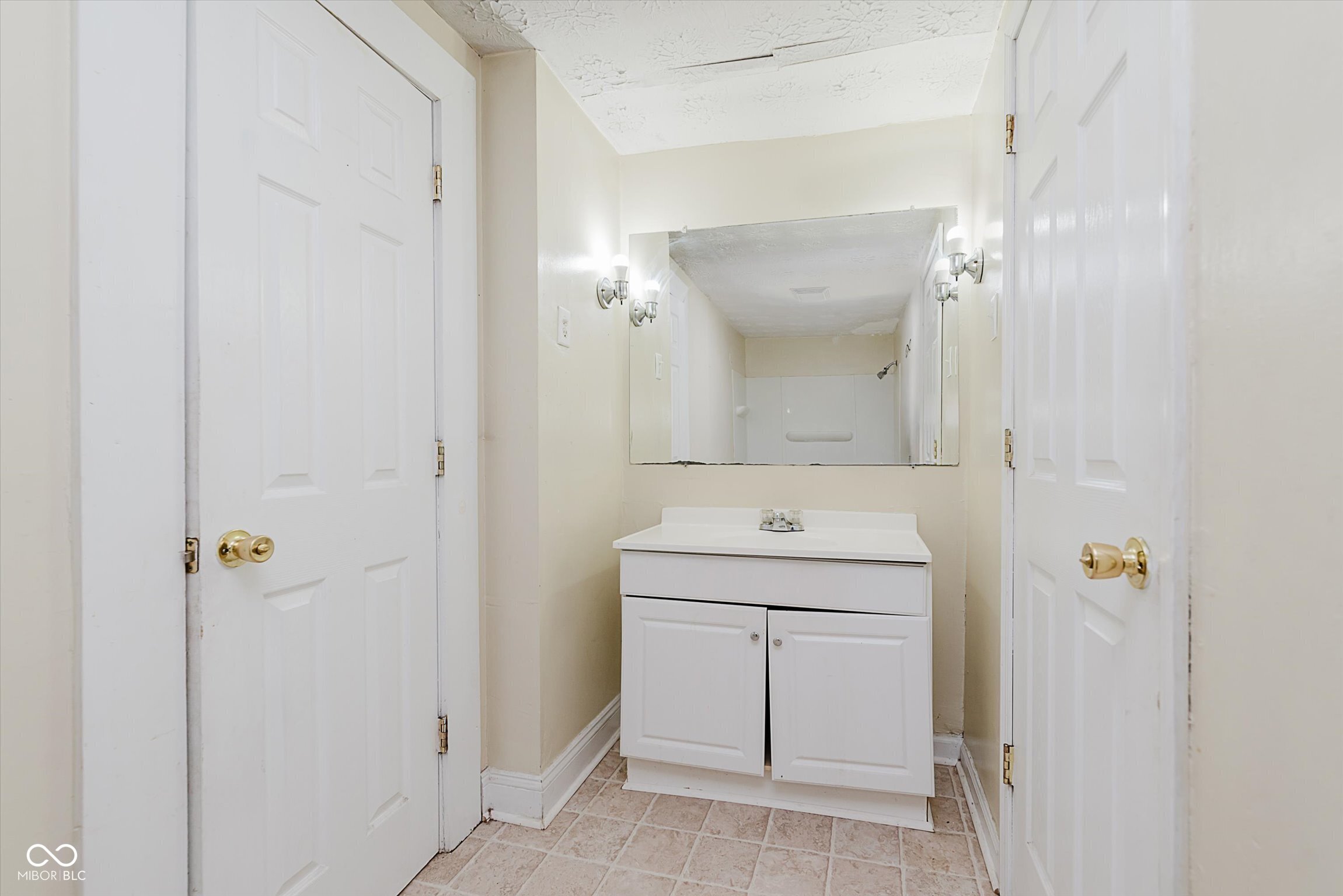 415 West 39th Street Indianapolis, IN 46208 - Photo 26 of 38