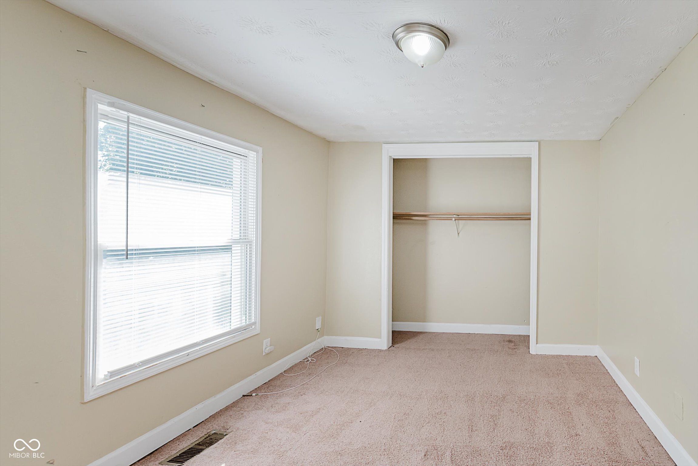 415 West 39th Street Indianapolis, IN 46208 - Photo 32 of 38