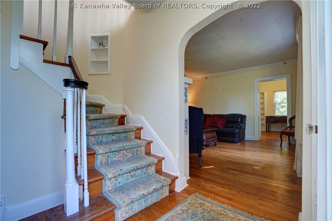 1513 Clark Road Charleston, WV 25314 - Photo 4 of 45 Gallery Image 4