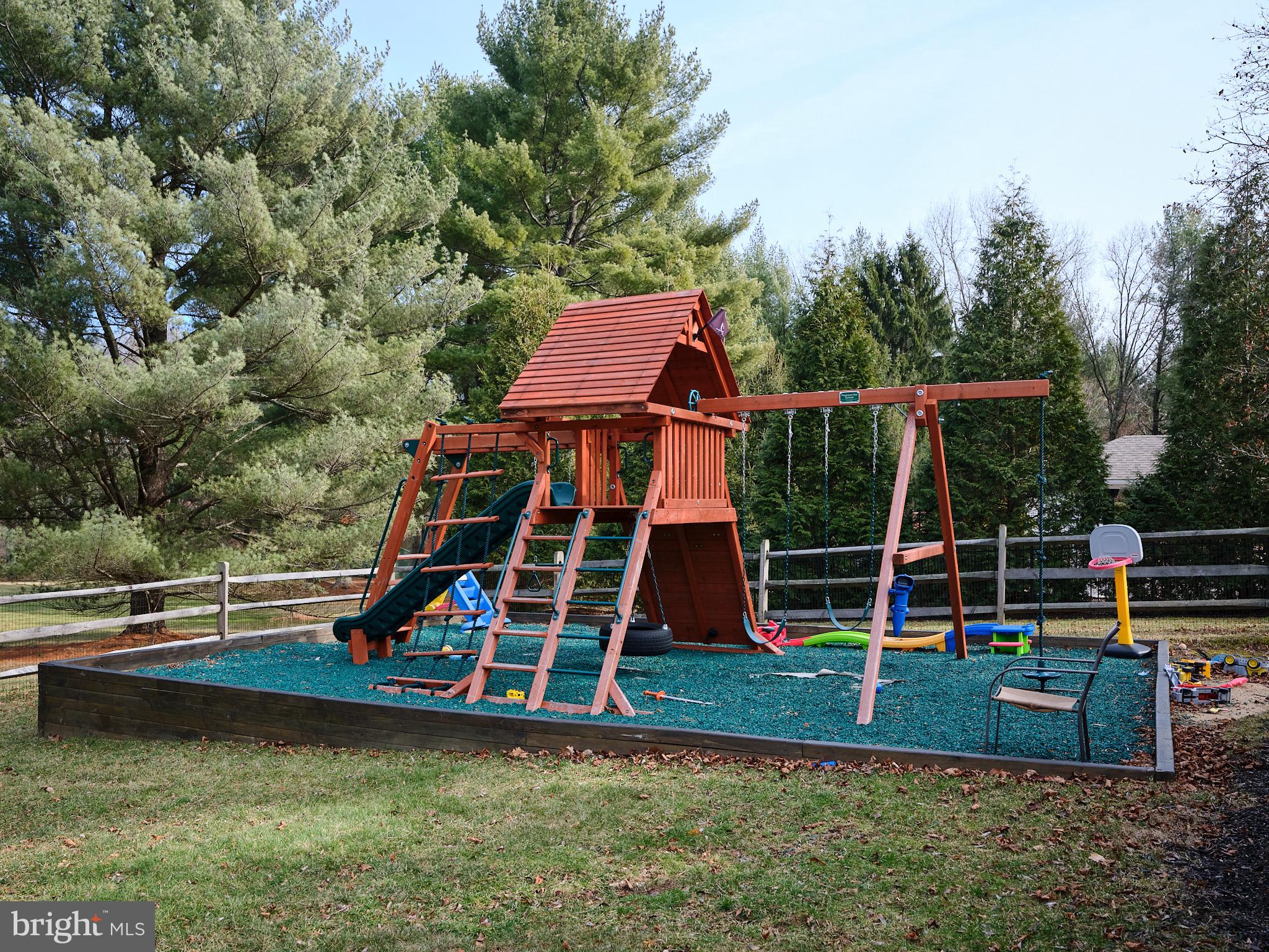 3889 Robin Road Furlong, PA 18925 - Photo 42 of 48 a view of outdoor space