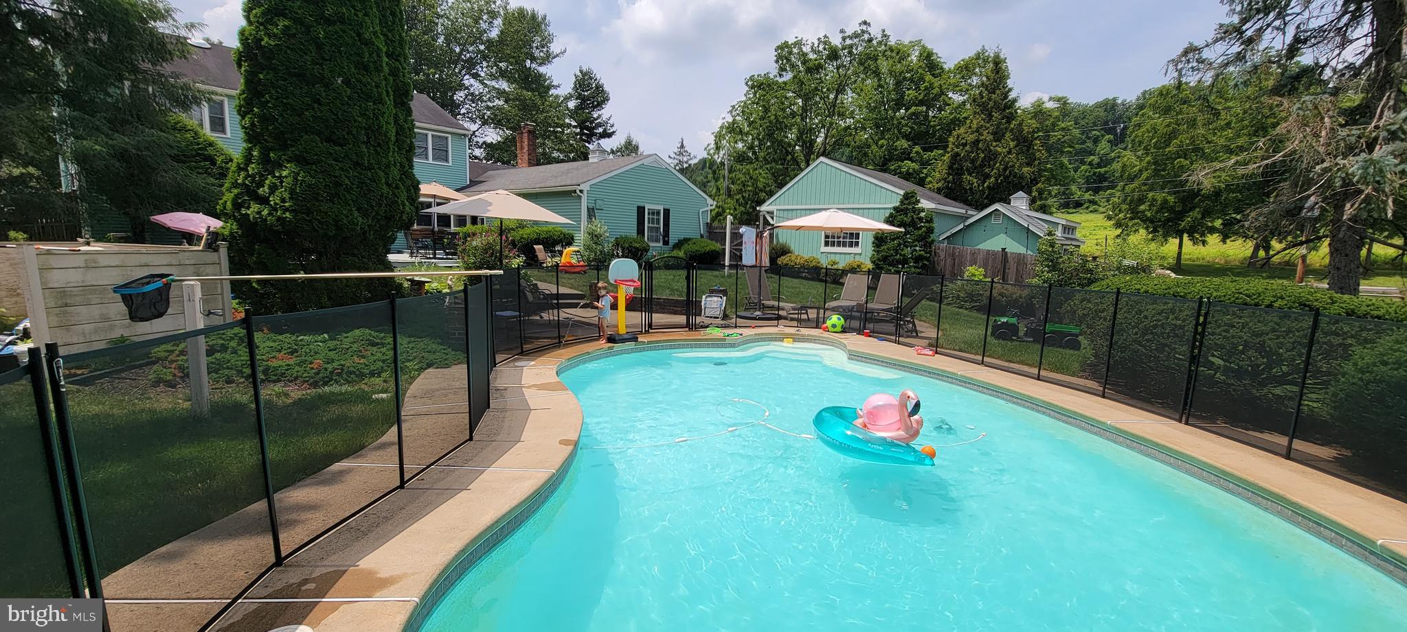 3889 Robin Road Furlong, PA 18925 - Photo 5 of 48 a view of outdoor space and yard