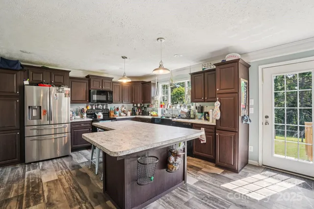 $445,000 | 213 Big Oak Road, Hendersonville, NC 28792