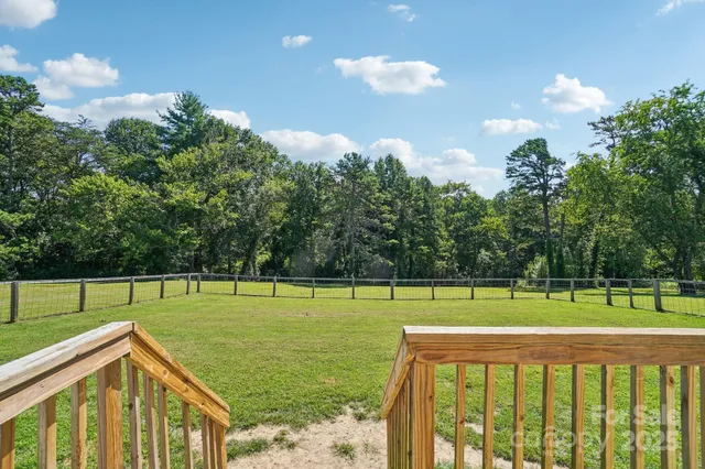 $445,000 | 213 Big Oak Road, Hendersonville, NC 28792