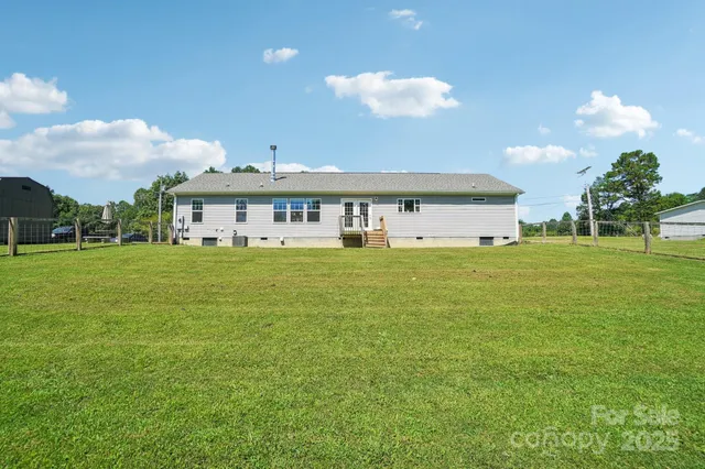 $445,000 | 213 Big Oak Road, Hendersonville, NC 28792