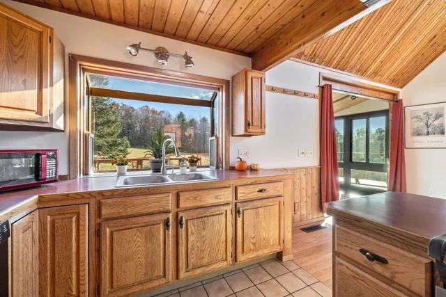 $580,000 | 32 Dillon Road, Harrison, ME 04040