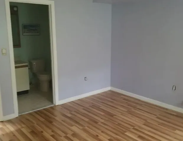 $4,000 | 1301 Lagrange Street, Unit 1301, Boston, MA 02459