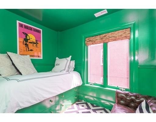 $2,000,000 | 1 Laurel Street, Boston, MA 02129