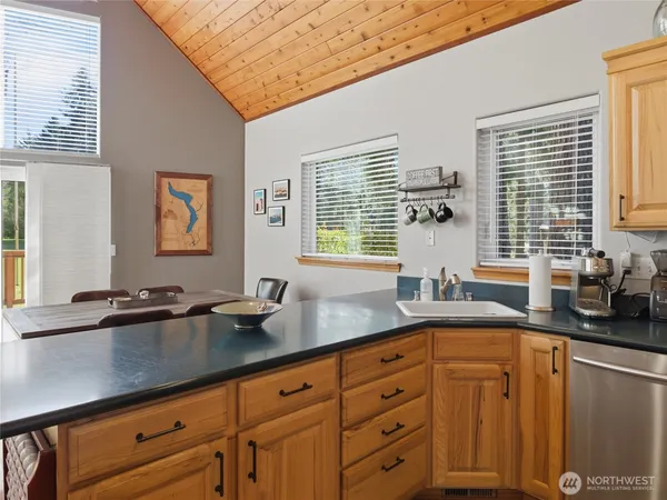 $392,000 | 361 North Duckabush Drive, Hoodsport, WA 98548