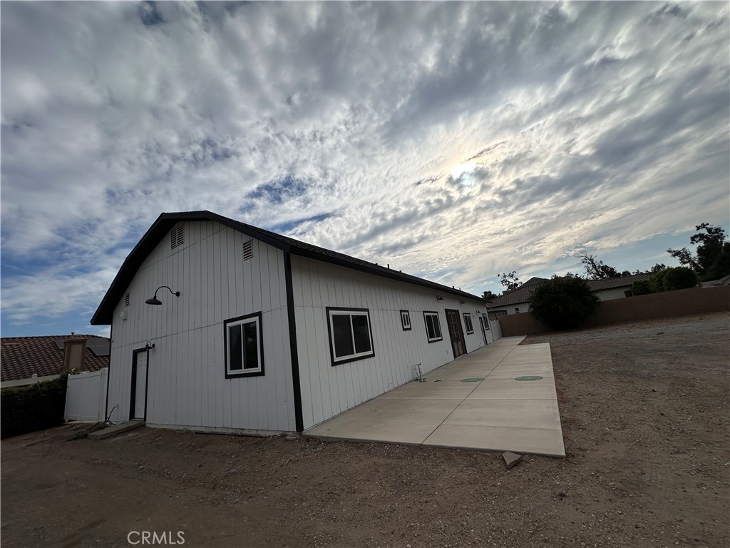 13253 Owens Court Rancho Cucamonga, CA 91739 - Photo 4 of 39