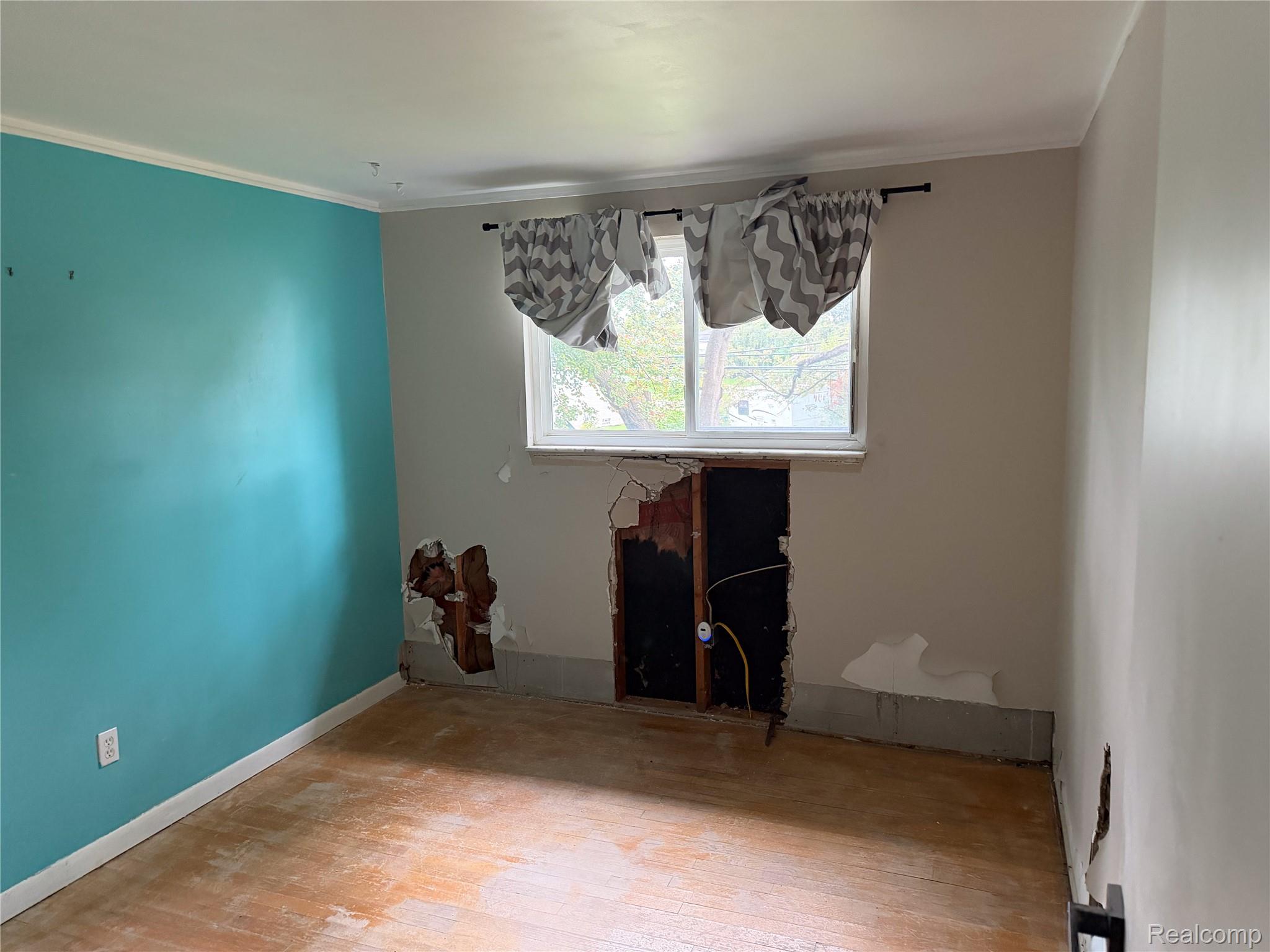2109 Walton Blvd. Rochester, MI 48309 - Photo 10 of 14 IMG_1102 (1).jpg