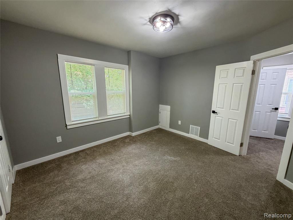 18217 Prairie Street Detroit, MI 48221 - Photo 14 of 32