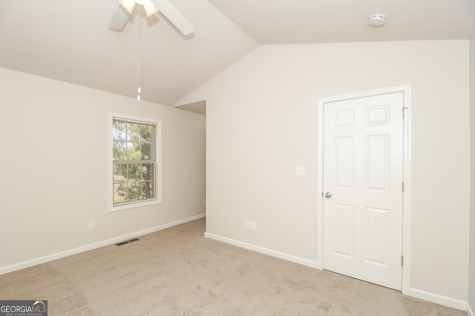 82 Gilliam Crossing Cartersville, GA 30120 - Photo 14 of 17 a view of an empty room with a window