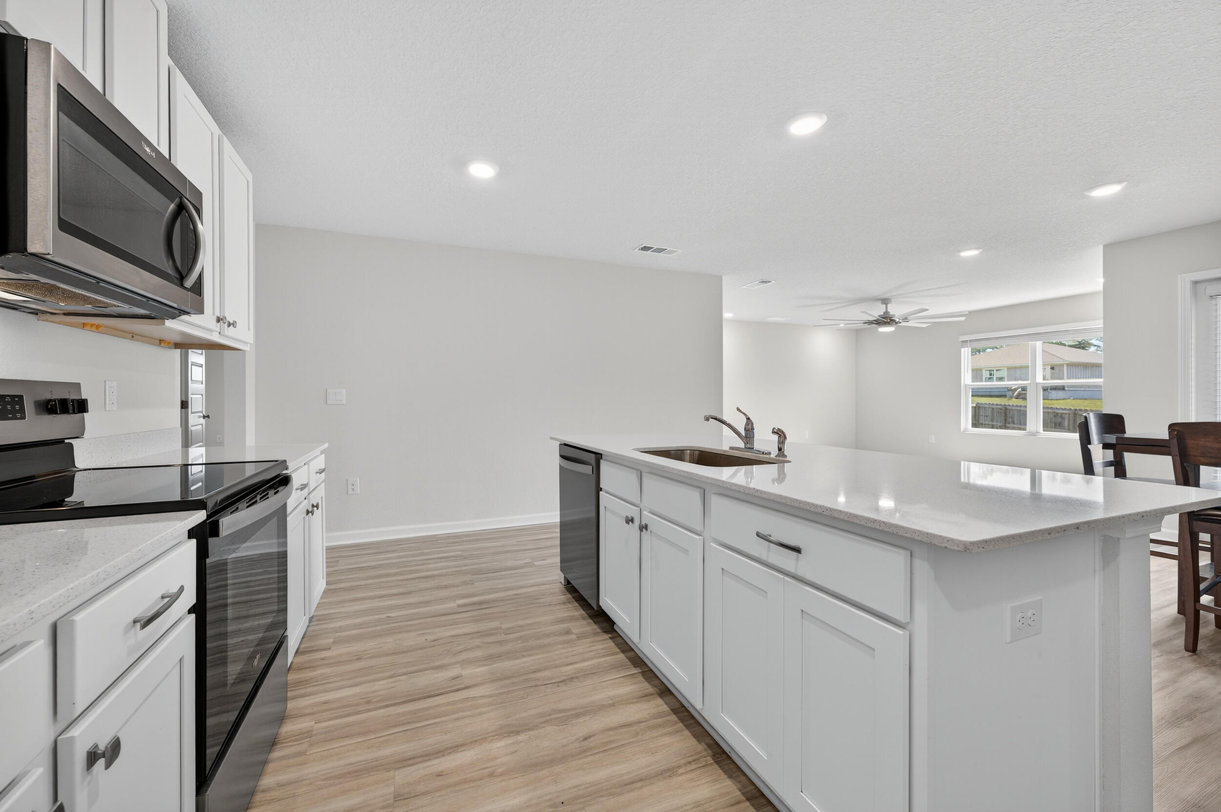 2801 Tallgrass Court Crestview, FL 32536 - Photo 15 of 50 2801 tallgrass ct-crestview-20