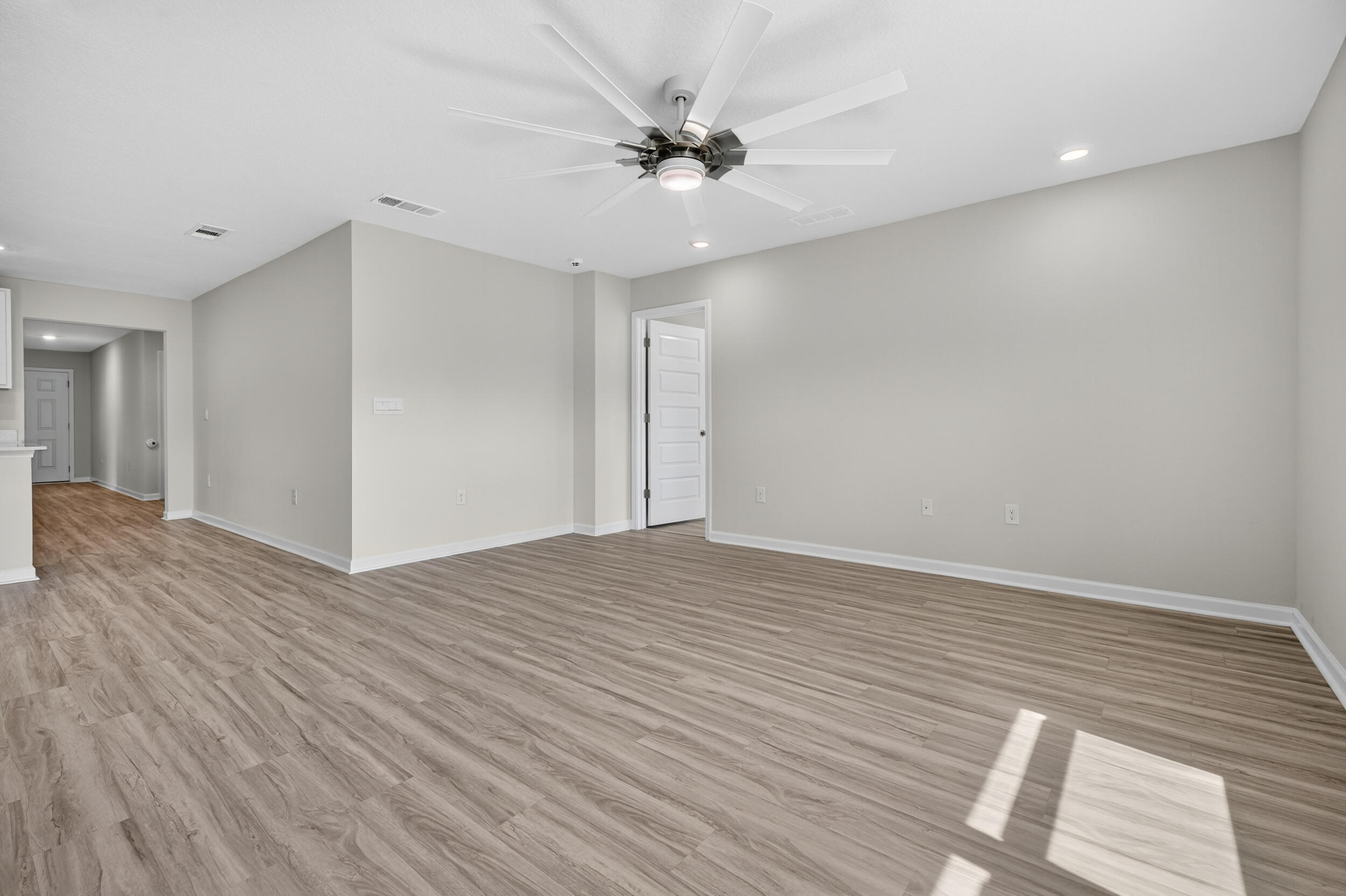 2801 Tallgrass Court Crestview, FL 32536 - Photo 24 of 50 2801 tallgrass ct-crestview-29