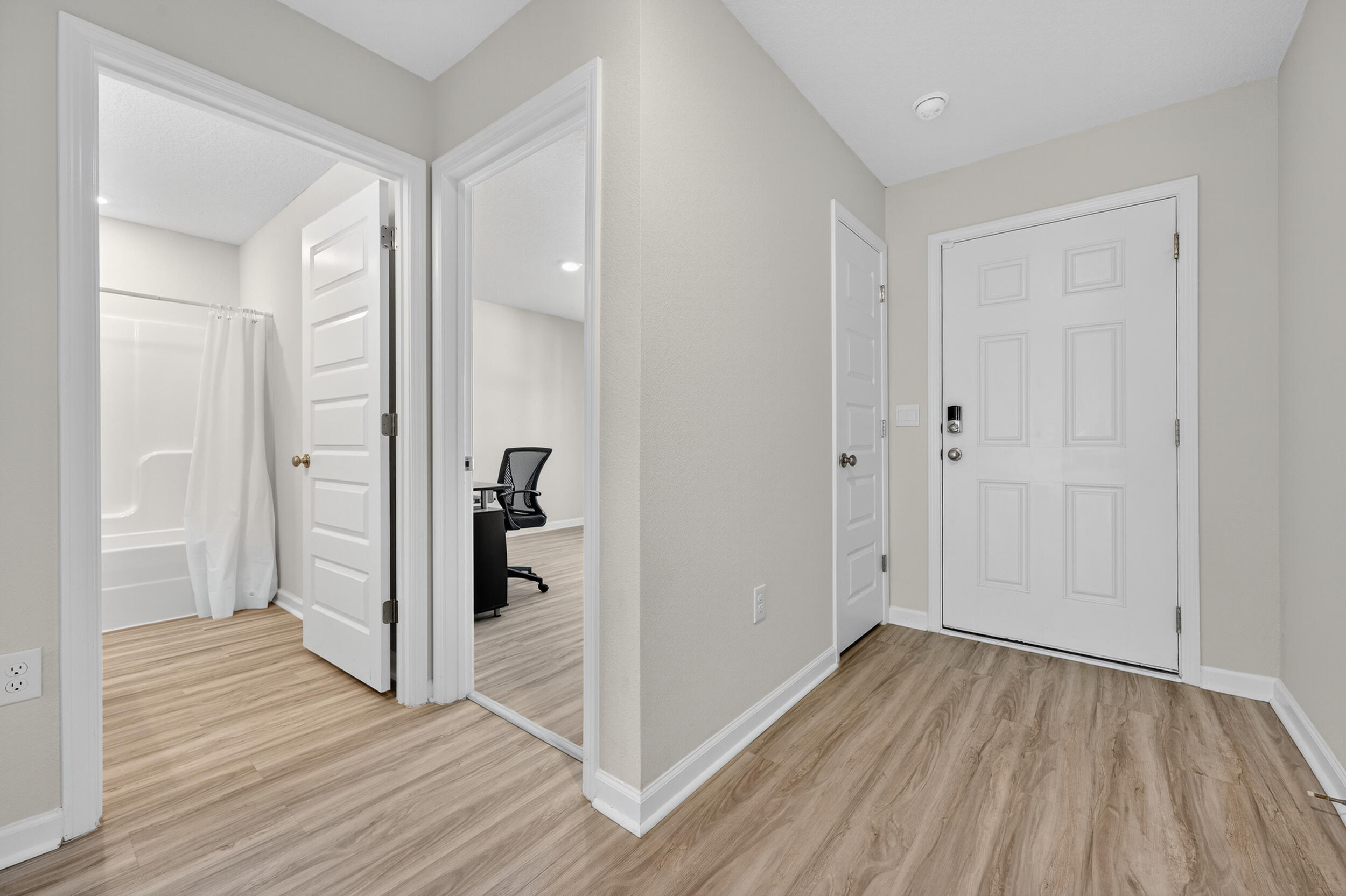 2801 Tallgrass Court Crestview, FL 32536 - Photo 5 of 50 2801 tallgrass ct-crestview-10