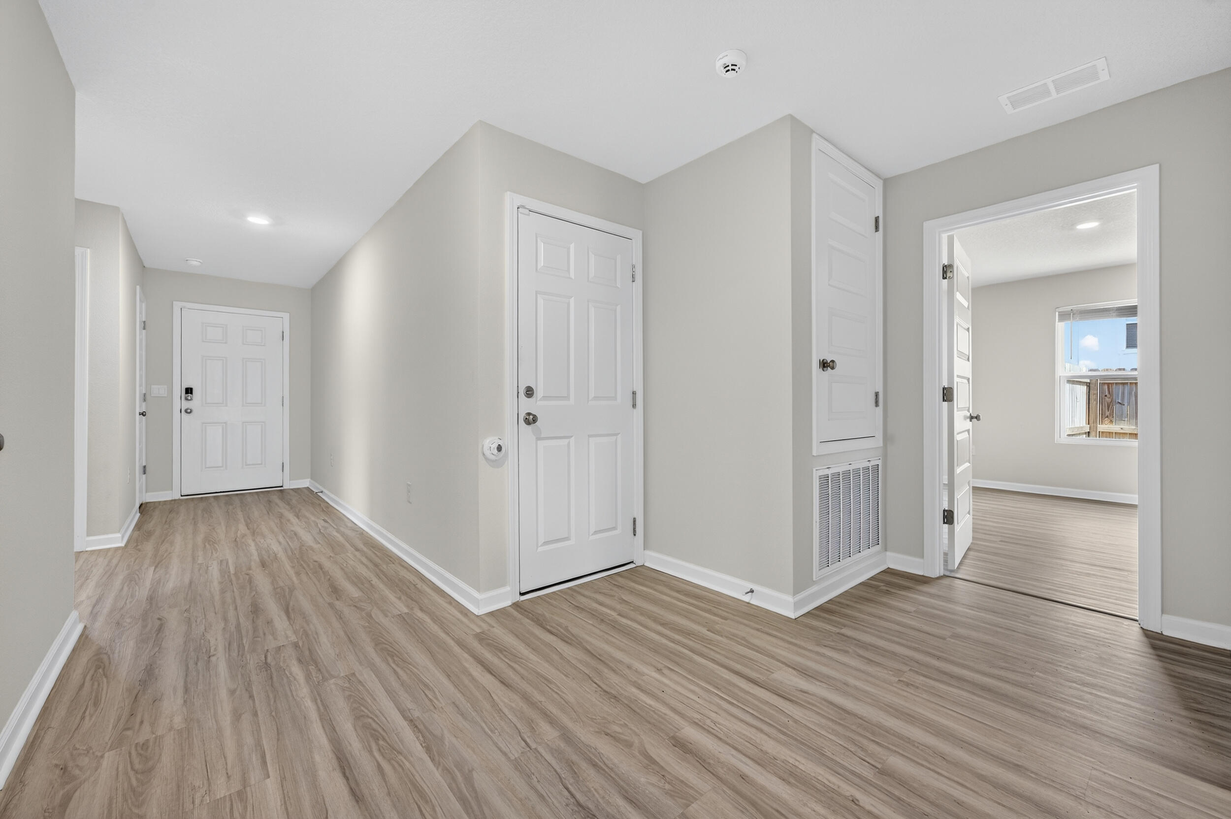 2801 Tallgrass Court Crestview, FL 32536 - Photo 8 of 50 2801 tallgrass ct-crestview-13