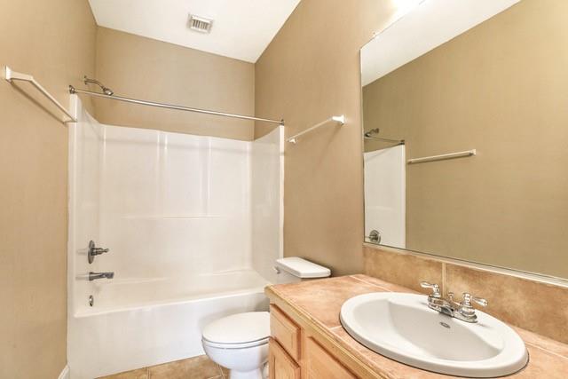 565 Ramon Street, Unit A Mandeville, LA 70448 - Photo 7 of 10