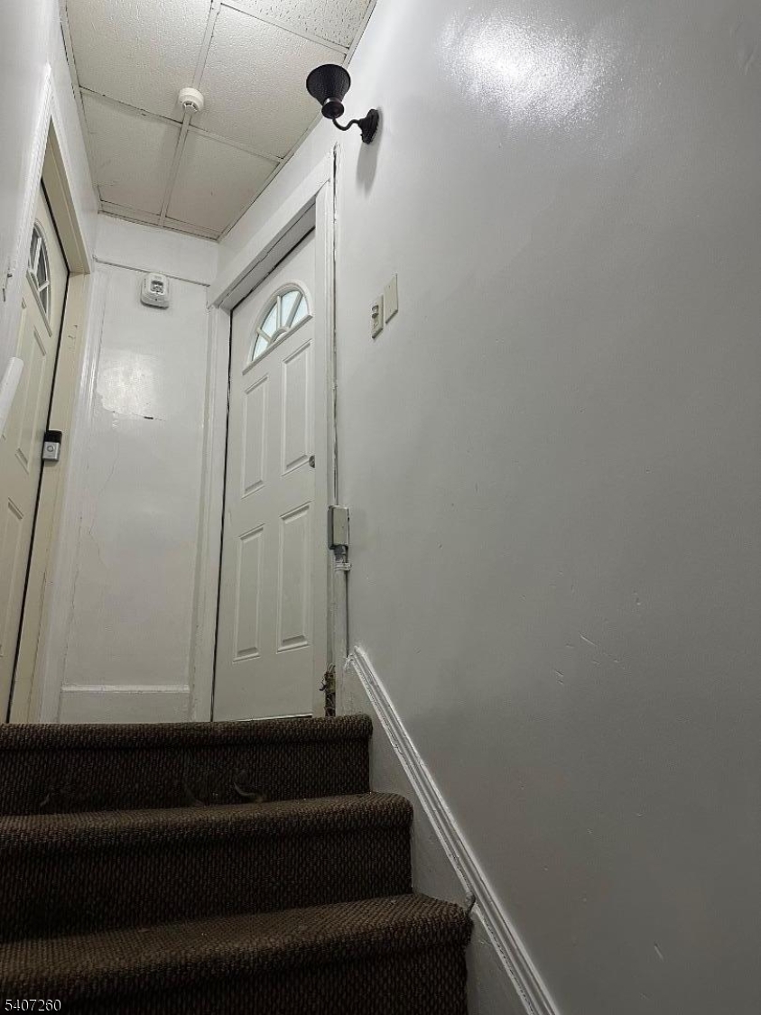 336 Broad Street, Unit 2 Bloomfield, NJ 07003 - Photo 3 of 24