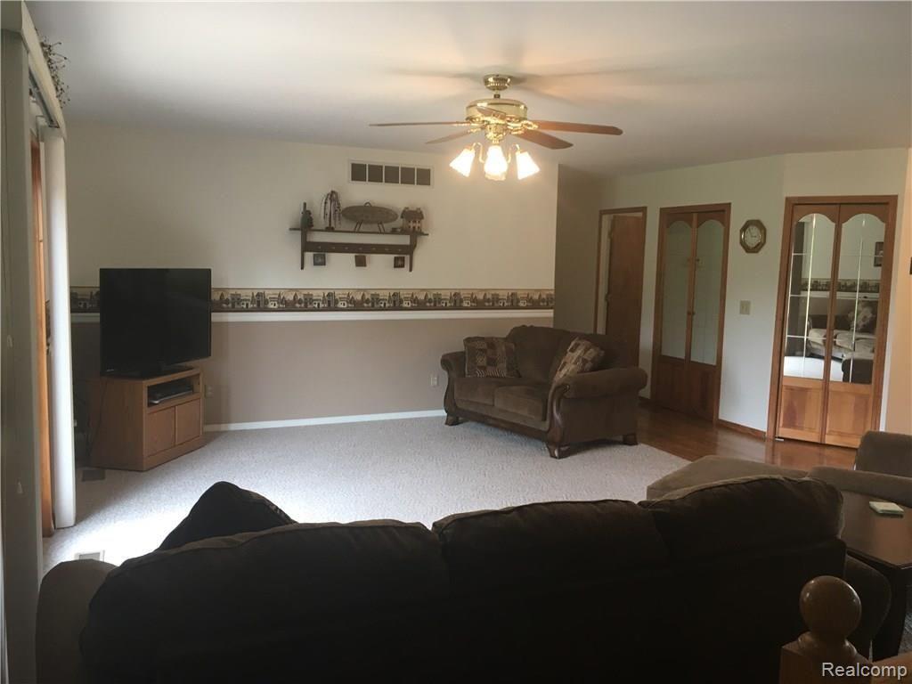 10352 Sharp Road Swartz Creek, MI 48473 - Photo 10 of 10 Spacious Open Floor Plan!