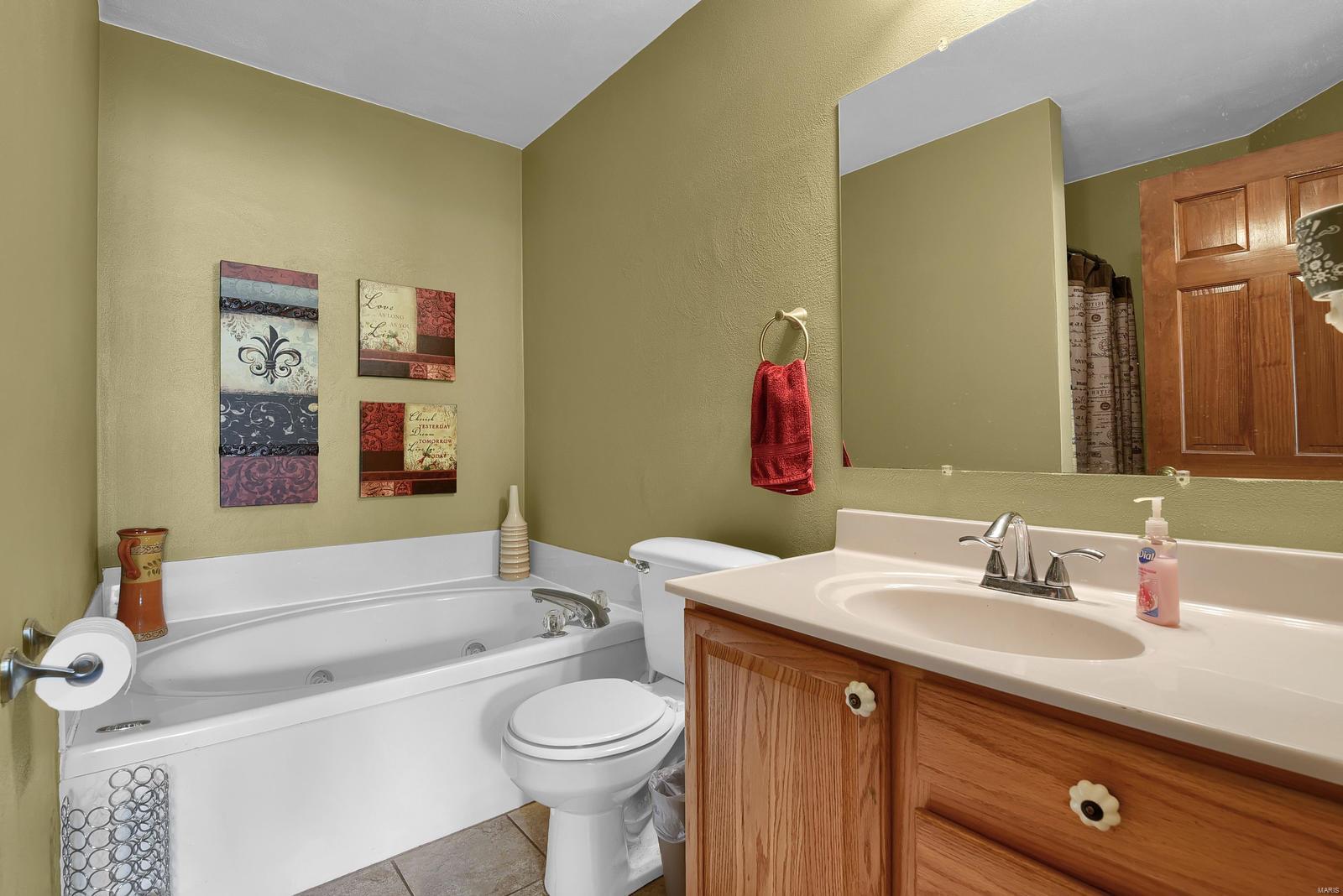 1330 Rachael Lane Waterloo, IL 62298 - Photo 13 of 25